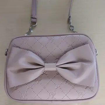 미사용, 시마무라 x 마시로 아리스짱 콜라보 리본 포함 핑크 숄더백