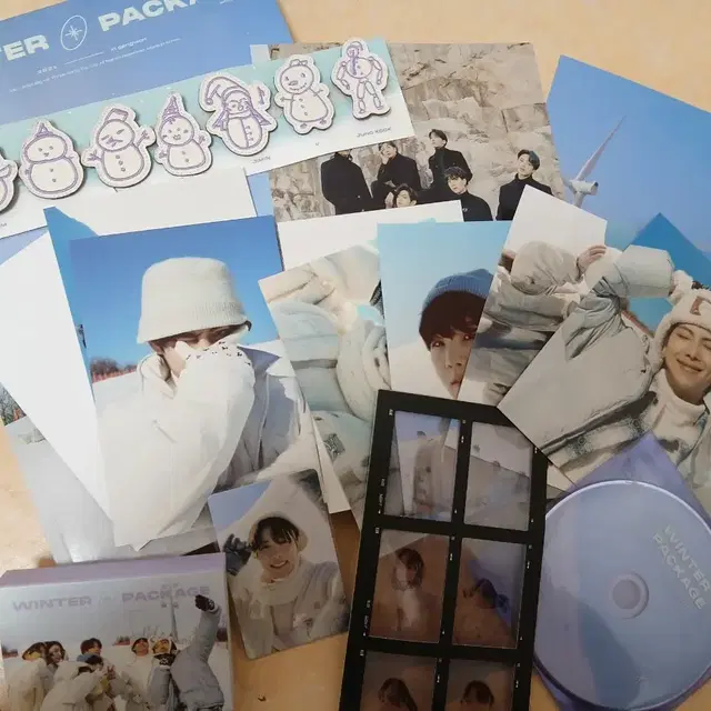 방탄소년단 2021 윈터 패키지 (구성품 전체) 제이홉 급처합니다!