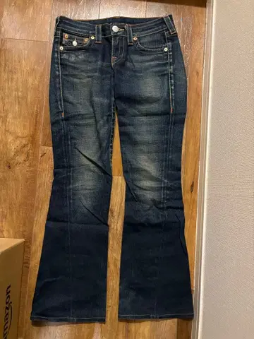 트루릴리젼 부츠컷 데님 26 사이즈