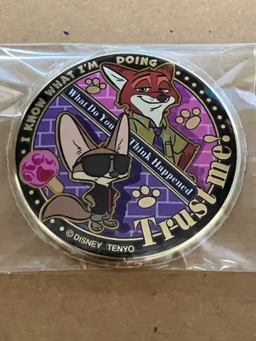 미개봉 새상품 주토피아 금 배지 닉&피닉