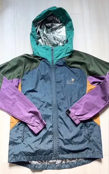 [ 새상품급 ] go slow caravan 나일론 자켓 마운틴 후드티