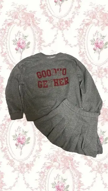 GOOD TOGETHER 트레이닝복 & 미니 스커트 세트