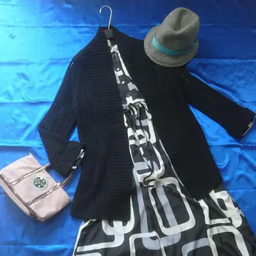 성숙한 페미닌 스픽 앤 스팬 롱 가디건 블랙