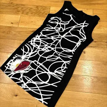 [ Desigual ] 올 패턴 디자인 슬리브리스 원피스 42size