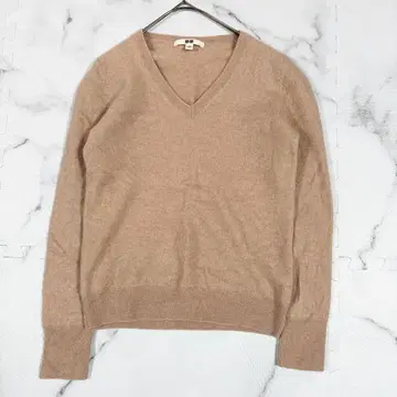 새상품급 유니클로 UNIQLO 캐시미어 100% 스웨터 옅은 핑크 S