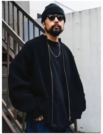 COOTIE RIB STITCH DRIVERS SWEATER Kj 착용