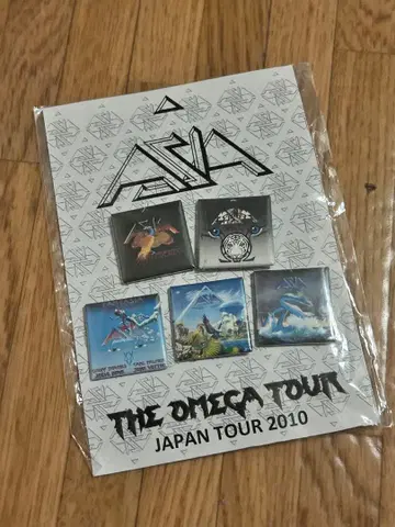 ASIA 에이지 THE OMEGA TOUR 2010 캔뱃지 세트