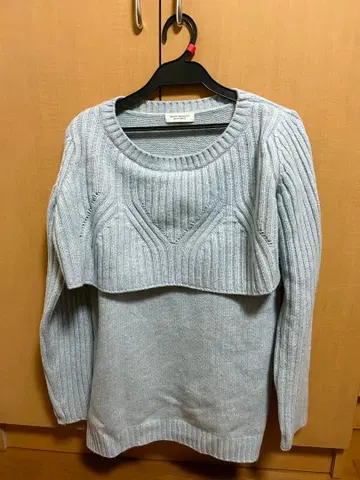 뷰티앤유스 울 나일론 뷔스티에 레이어드 니트