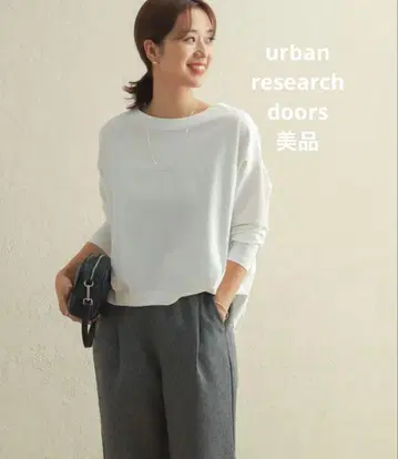 [컨디션 최상] 어반 리서치 도어스 코튼 백 턱 풀오버