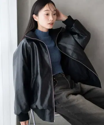 블랙 리버서블 가죽 자켓