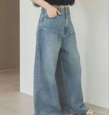 apart by lowrys 루즈 데님