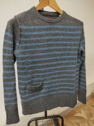 BLUE BLUE 보더 스웨터