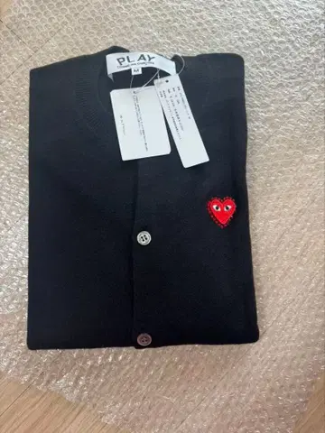 플레이 코모디 가르송 여성 가디건