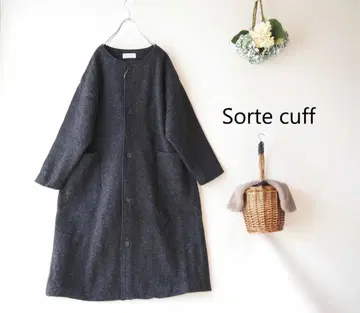 새상품 할인 Sortecuff 그레이 울 혼방 노카라 슬리버 코트 32