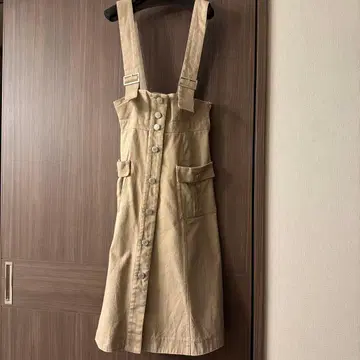 마이 스트라다 베이지 버튼 달린 살로펫