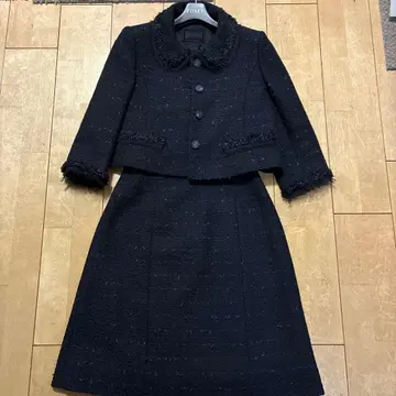 FOXEY 네이비 트위드 정장 세트