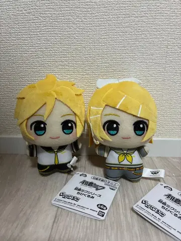 하츠네 미쿠 시리즈 SD 인형 카가미네 렌 카가미네 린 2종 세트