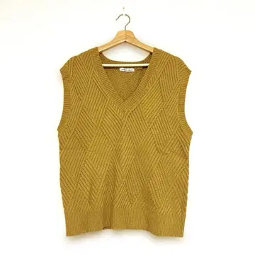 택 포함 새상품 머스타드 V넥 니트 베스트