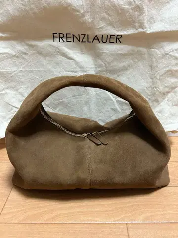 프란츠 로아르 파니에 바게트 스웨이드