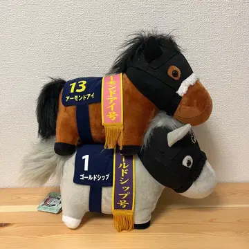 아몬드 아이 & 골드십 서러브레드 컬렉션 GB 봉제 인형 말