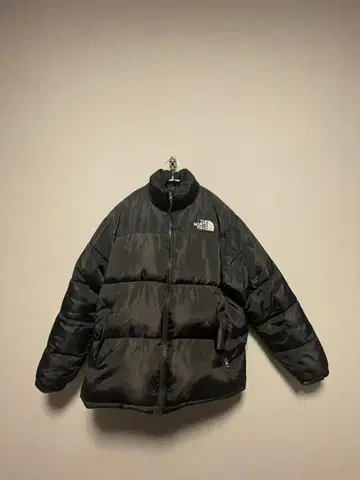 THE NORTH FACE 블랙 다운 자켓