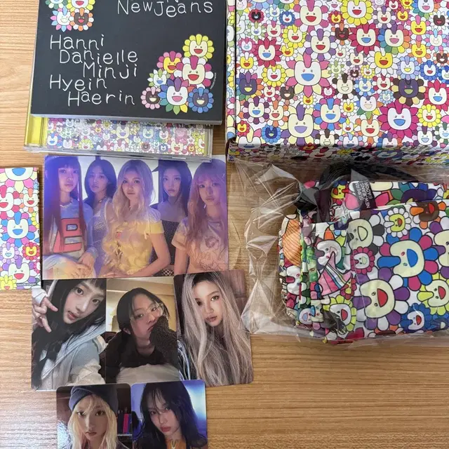 뉴진스 앨범 가방