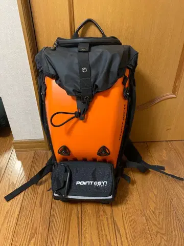 POINT 65N 방수 백팩 오렌지