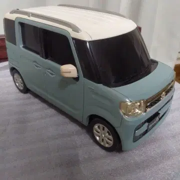 스즈키 Spacia 미니카 스카이블루와 화이트