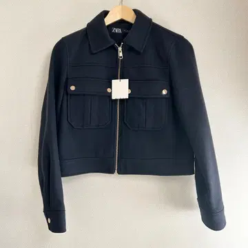 [ 미사용 새상품 택 포함 ] ZARA 네이비 크롭 자켓 S 사이즈