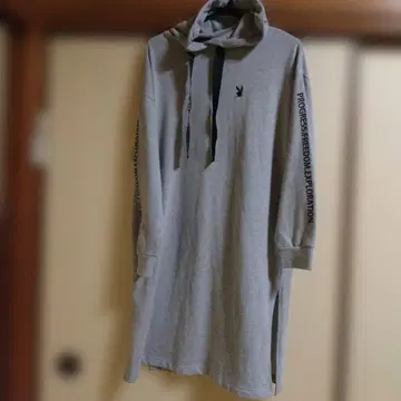 Playboy 후드 부착 그레이 후드티