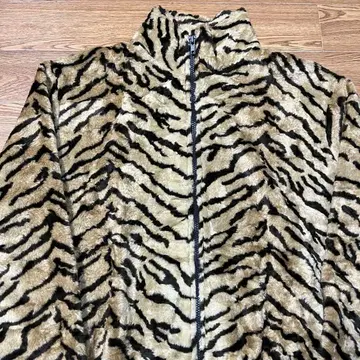 Neiman Marcus 타이거 패턴 호랑이 플리스 자켓 XL USA제