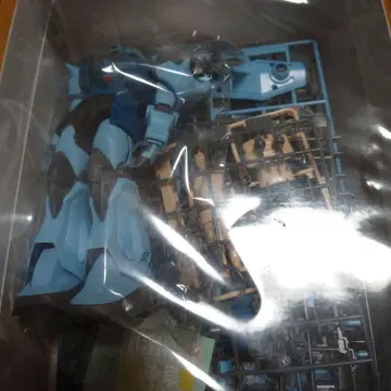 MG 1/100 구프 커스텀 미완성