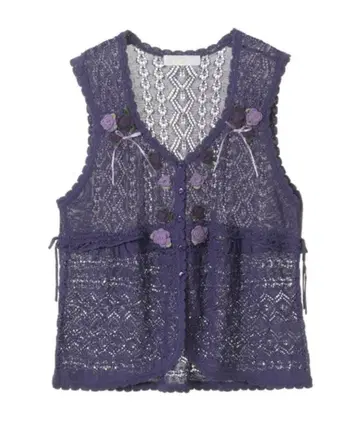 새상품 핑크하우스의 2024년 봄 카탈로그 게재 모티브 사용 니트 베스트