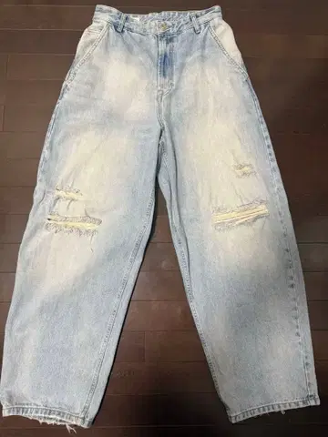 ZARA 데미지 배기 데님