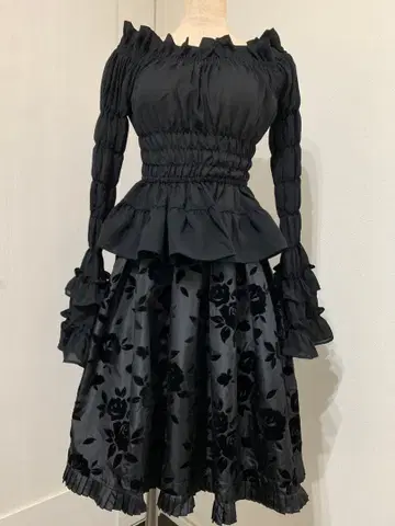 Emily Temple cute 장미 플로키 스커트