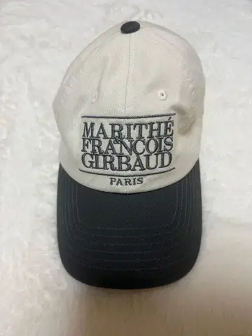 Marithe + Francois Girbaud 모자