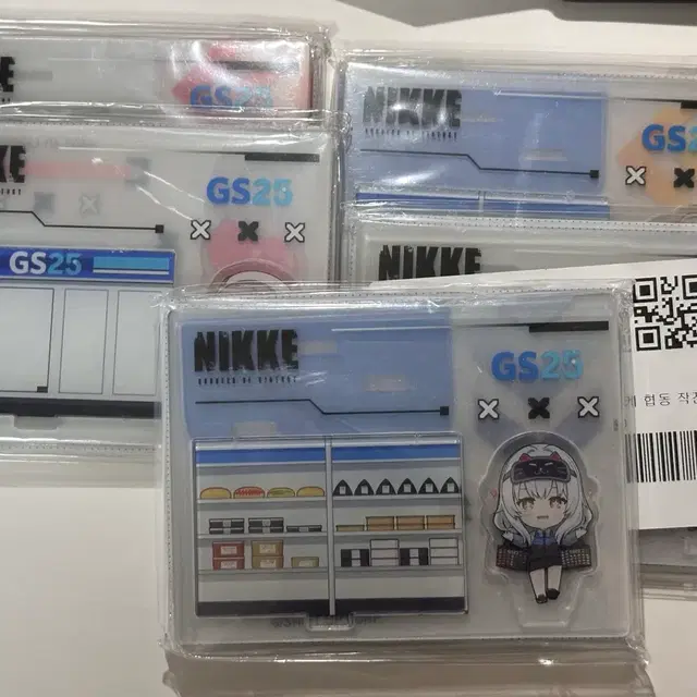 gs25 니케 콜라보 미니 아크릴스탠드 일괄