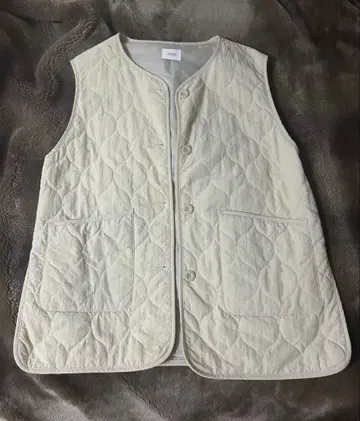 LOWRYSFARM 퀼팅 베스트