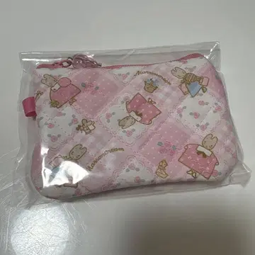 산리오 시크릿 미니 플랫 파우치 마론 크림