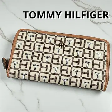 새상품 정품 타미힐피거 장지갑 라운드 지퍼 로고 금장 장식 올 패턴