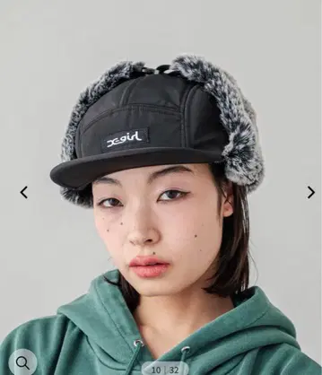 X-girl 플라이트 캡 블랙 퍼 포함