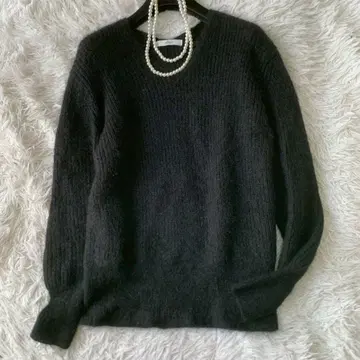 JOURNL STANDARD 블랙 모리야 V넥 샤기 니트