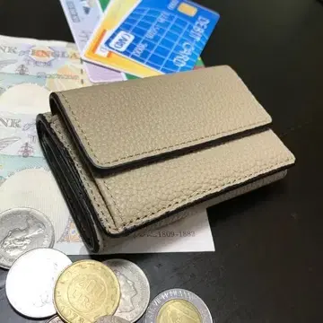 소가죽 3단 접이식 미니 지갑 베이지 극소 사이즈 컴팩트 작은 지갑