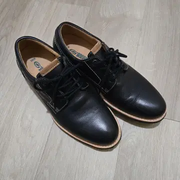 Hawkins 가죽 블랙 신발 25.5cm