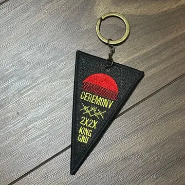 KING GNU CEREMONY PENNANT KEYCHAIN