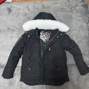 무스 너클스 SIP 다운 자켓 블랙