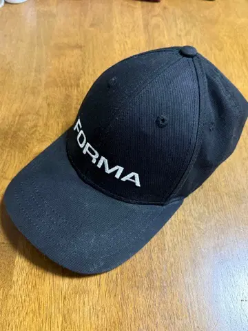 FORMA 블랙 캡