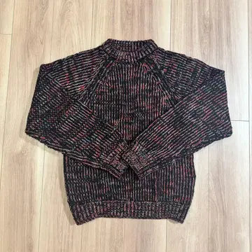 유우미아리아 니트 스웨터