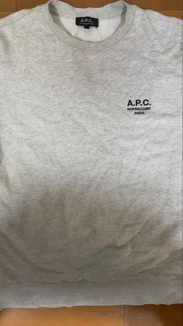 A.P.C. 그레이 맨투맨 L 사이즈