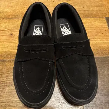 Vans 블랙 스웨이드 슬립온